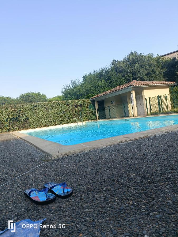 Appartement Entier T2 Avec Piscine Paradis Entierement Meuble Proche Metro Toulouse Exterior photo